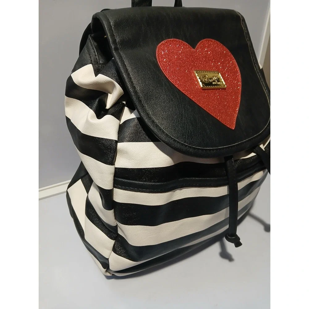Betsey Johnson Black White Stripe Heart Glitter Mini Backpack‎ Purse